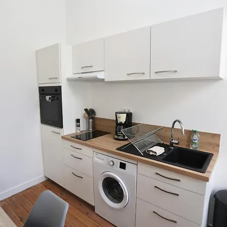 Ferienwohnung Napoleon Gare 6 T2 1Er Etage Bylocly Pontivy Exterior foto